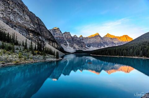Sunrise at Moraine Lake